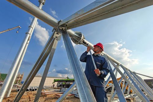 国庆坚守展担当 广西电网基建施工绘就发展新画卷